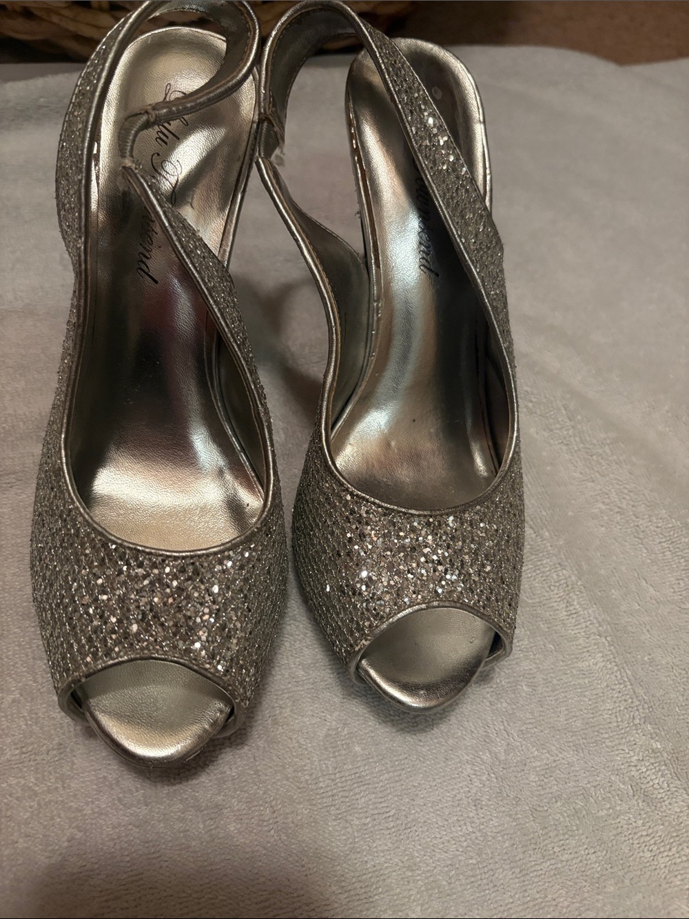 Lulu Townsend Silver Glitter Peep-Toe Slingback Heels
